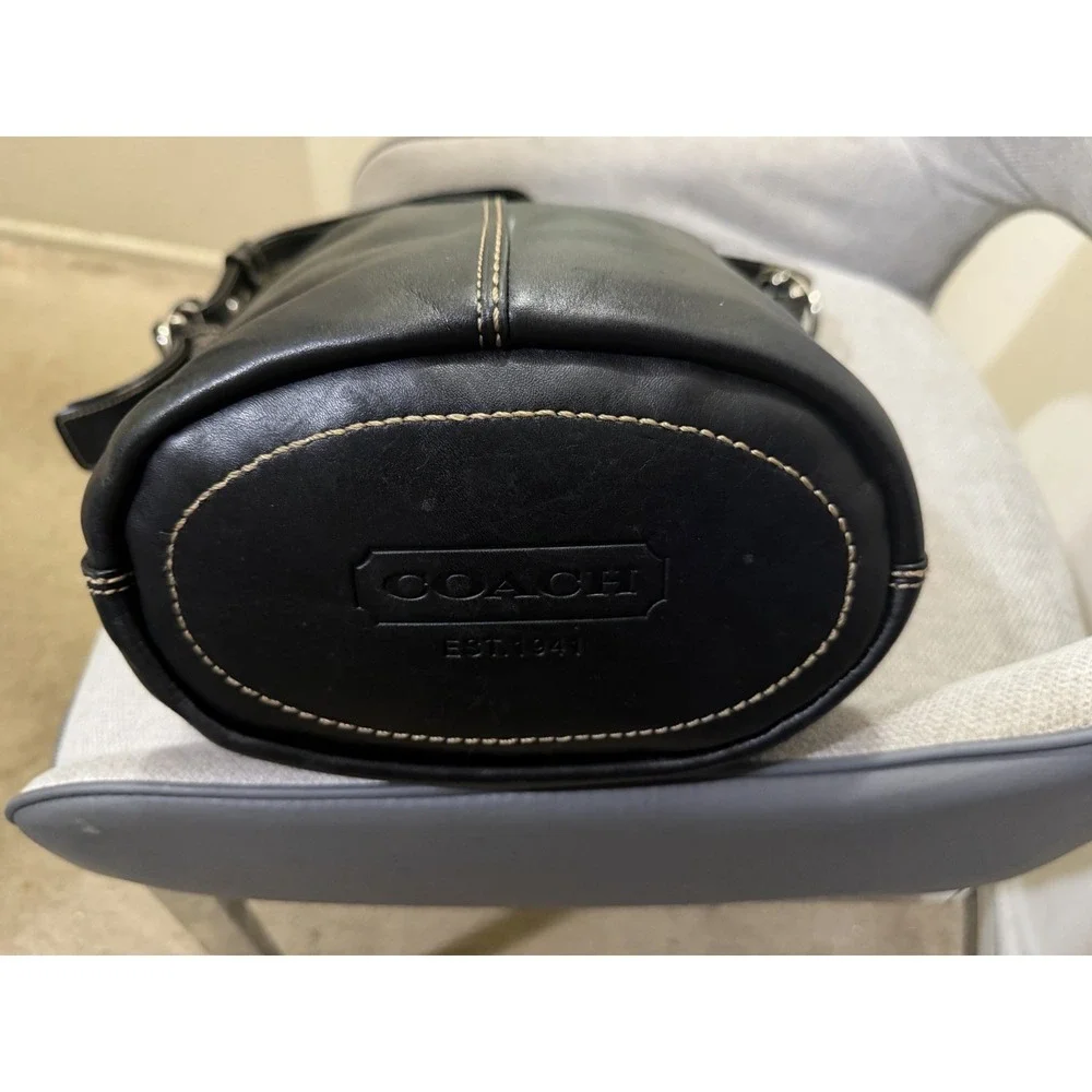 Coach F13353 Vintage Bleecker Black Leather Medium Bucket Bag Crossbody
